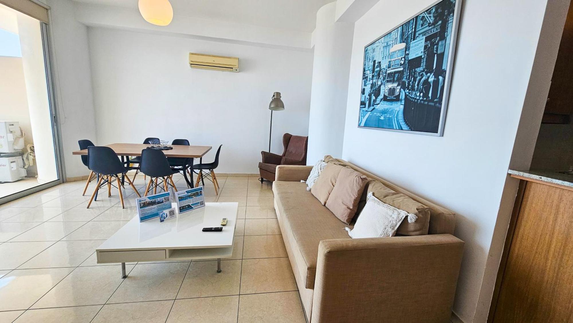 Paradise Palms Seaview Apartment ลาร์นาคา ภายนอก รูปภาพ